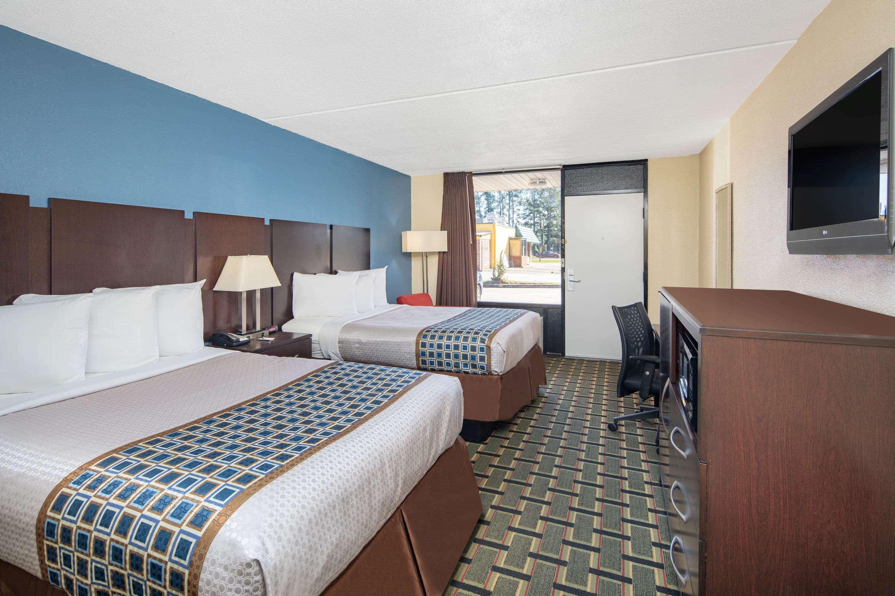 Travelodge By Wyndham Savannah Area/Richmond Hill Luaran gambar